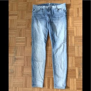 Jeans 7 for all mankind. Bleached , slim, mid rise